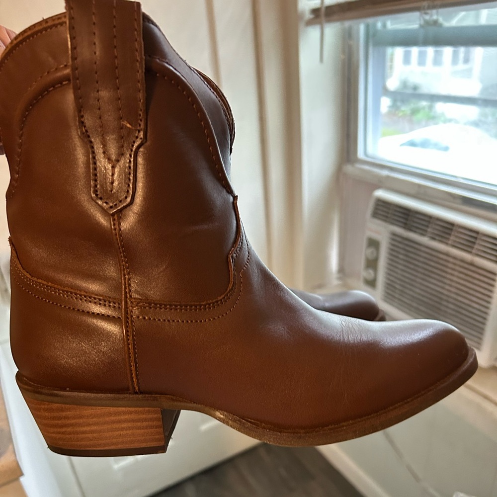 Dingo Brown Leather Heeled Boots
